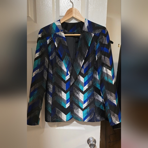 Blazer - Picture 1 of 4